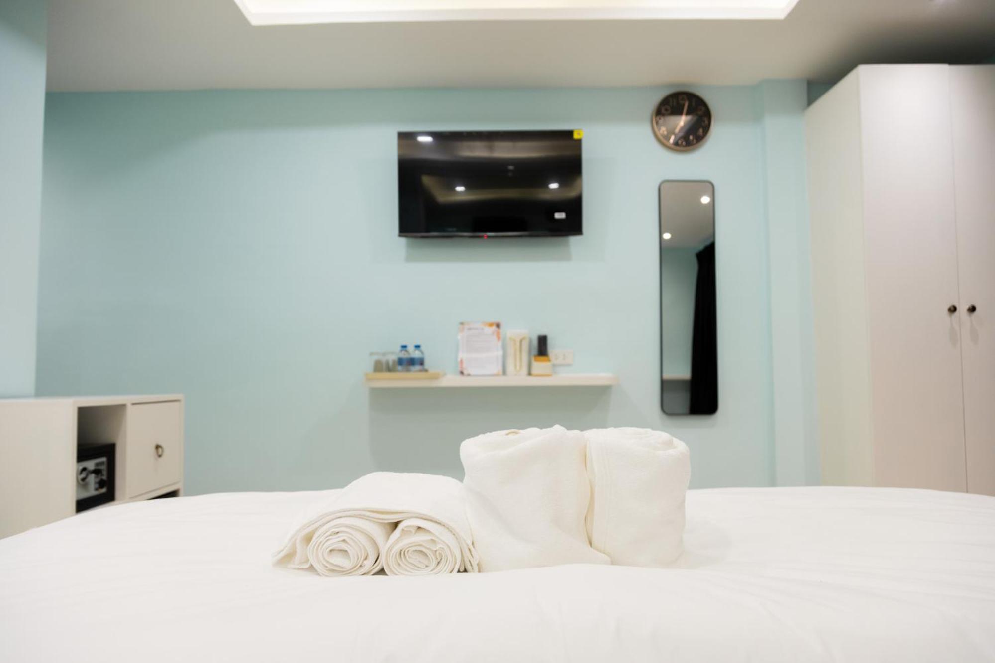 Cozy Stay Inn Бангкок Екстер'єр фото