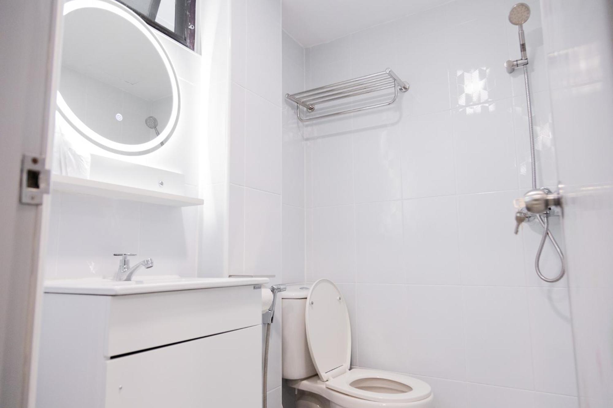 Cozy Stay Inn Бангкок Екстер'єр фото