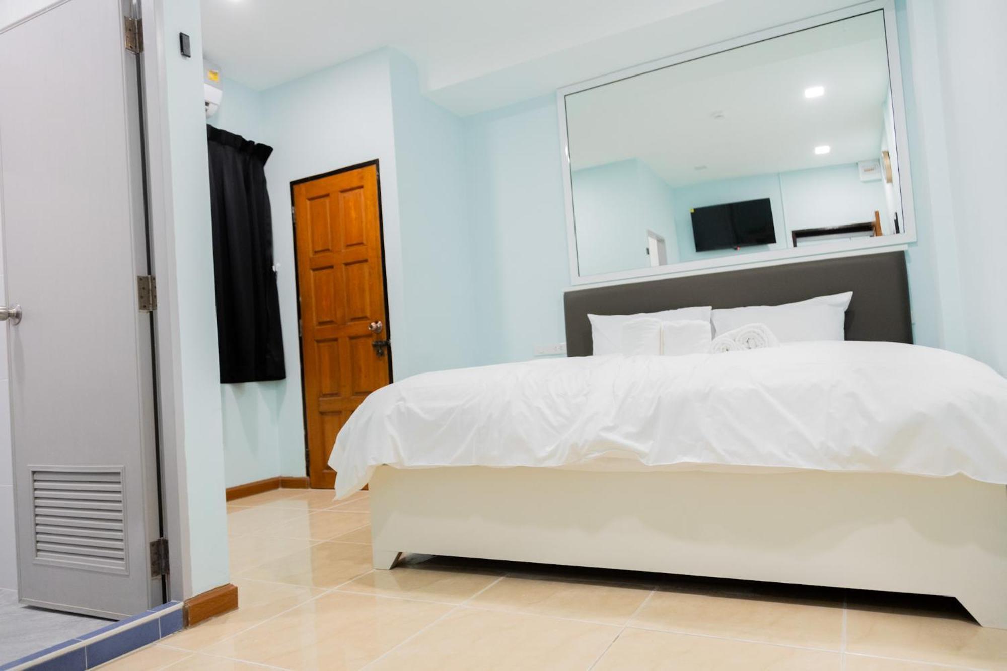 Cozy Stay Inn Бангкок Екстер'єр фото